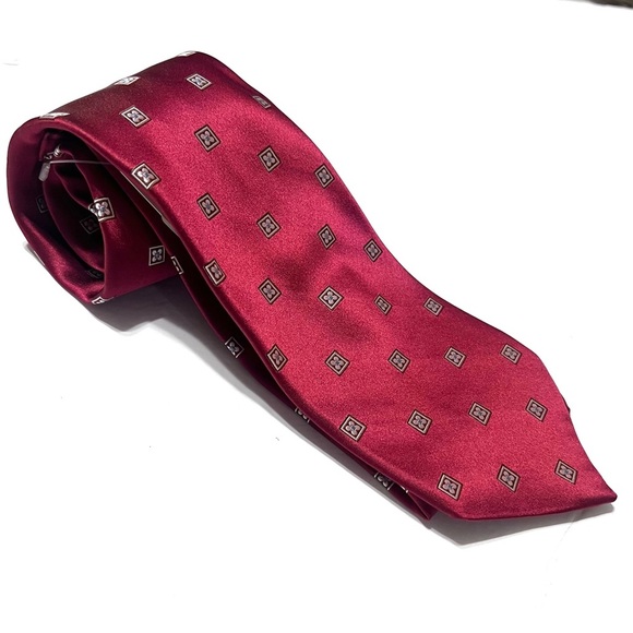 70. IKE BEHAR New York Geometric Maroom & Silver Silk Tie NWT